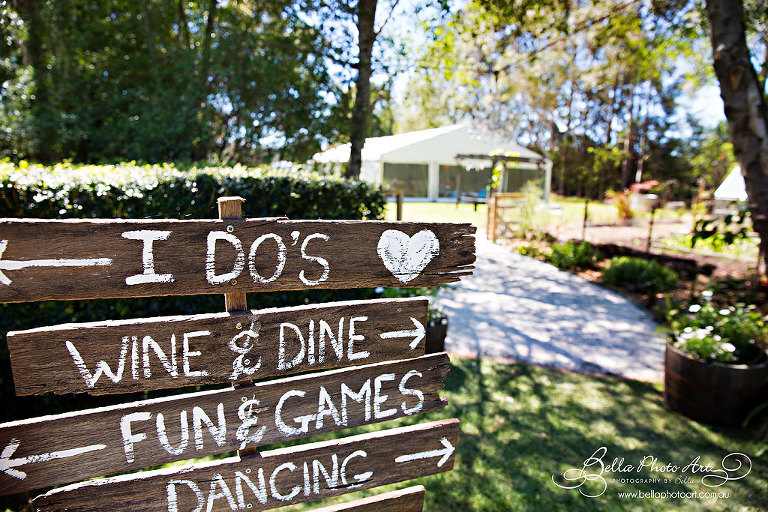 berry wedding pulmans cottage outdoor marquee reception