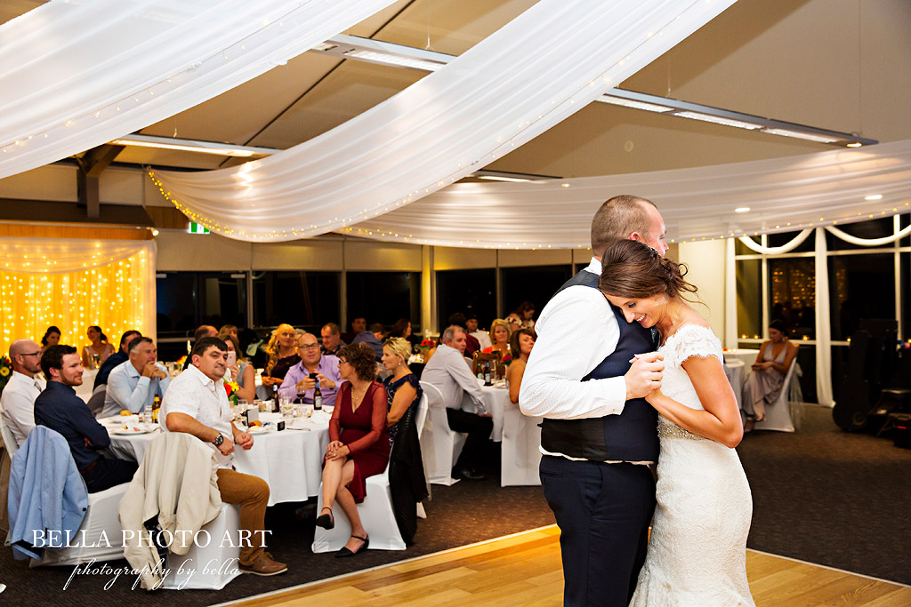 fort scratchley weddings reception first dance