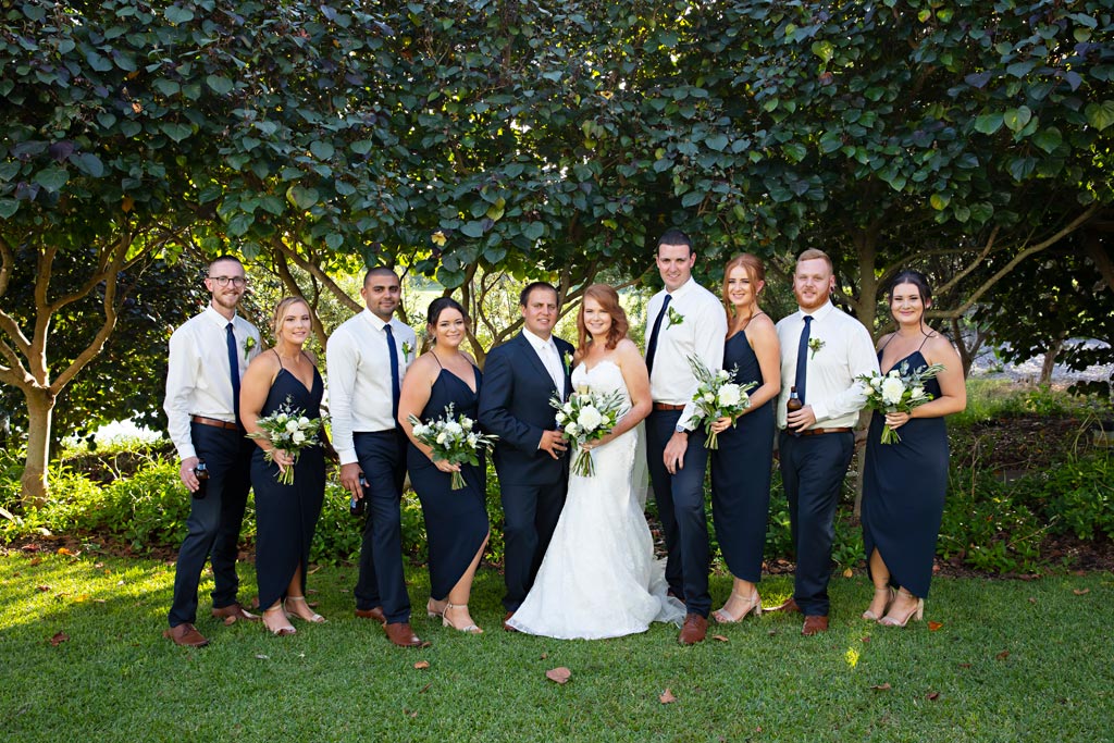 bridal party magenta shores wedding