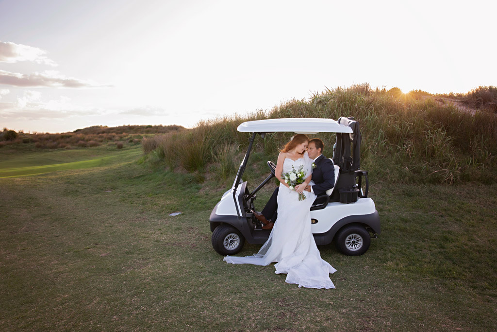 golf course wedding photos magenta shore golf course