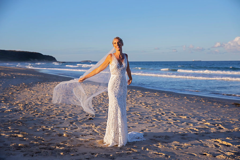 bride on caves beach 