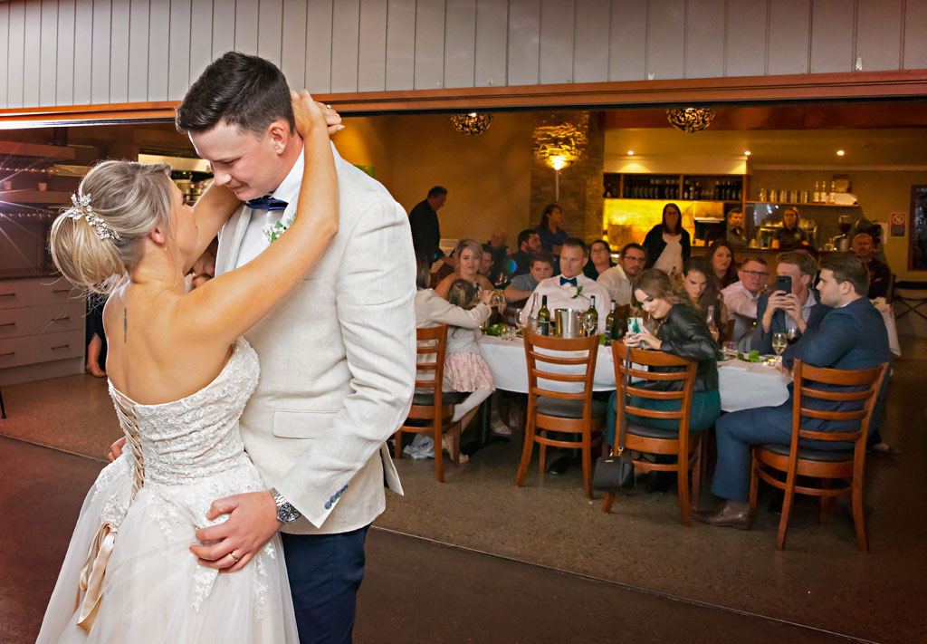 first dance ridgeview estate hunter valley