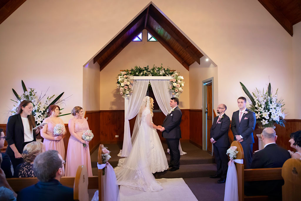 lovedale chapel wedding 
