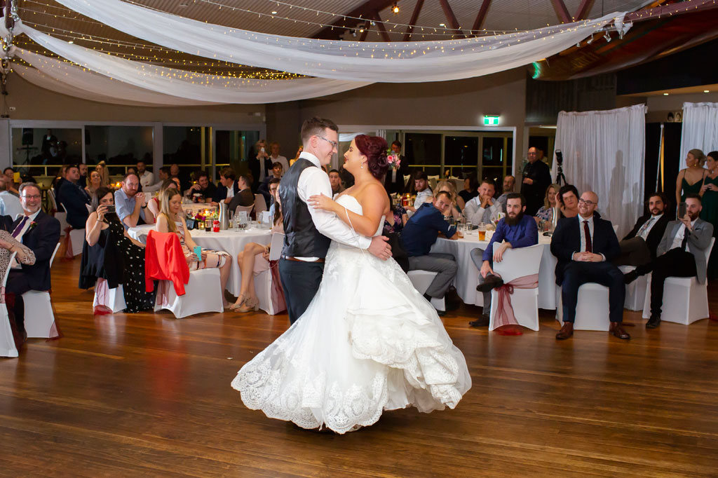 avoca beach surfclub wedding first dance