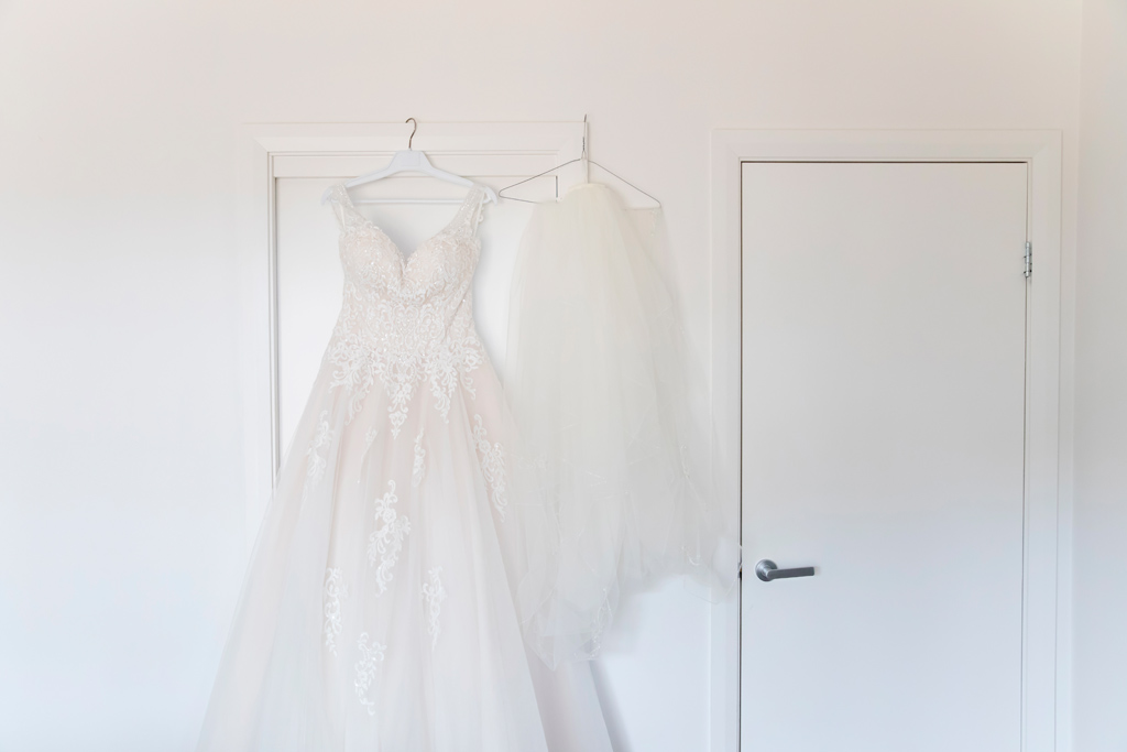 wedding dress eco cabins glenworth valley
