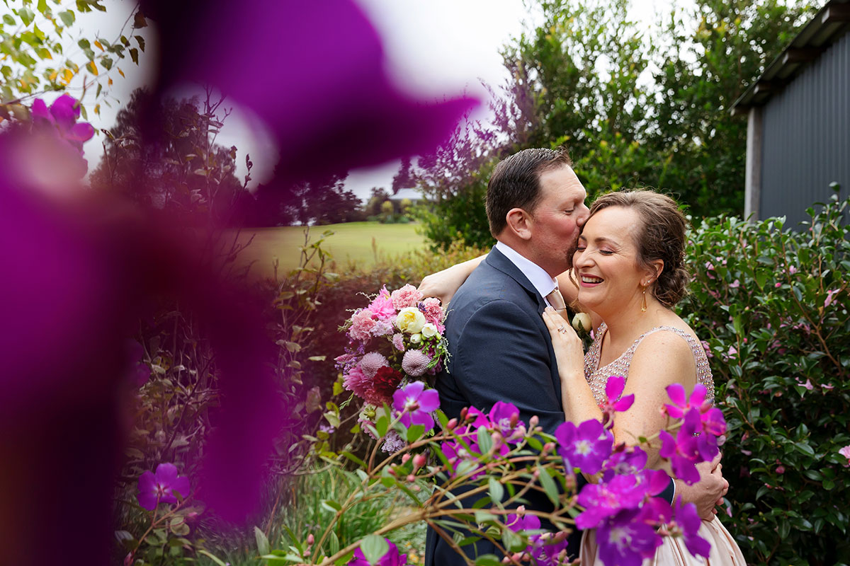 wedding photos bath house garden