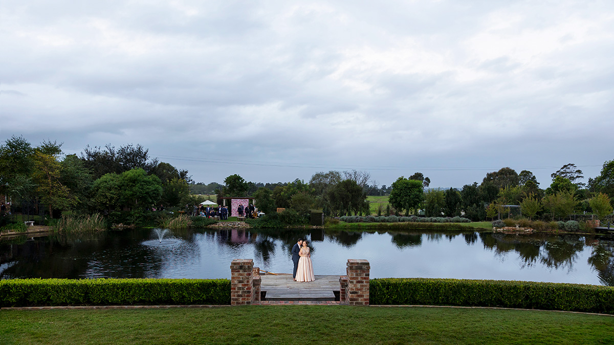 bath house garden wedding photos