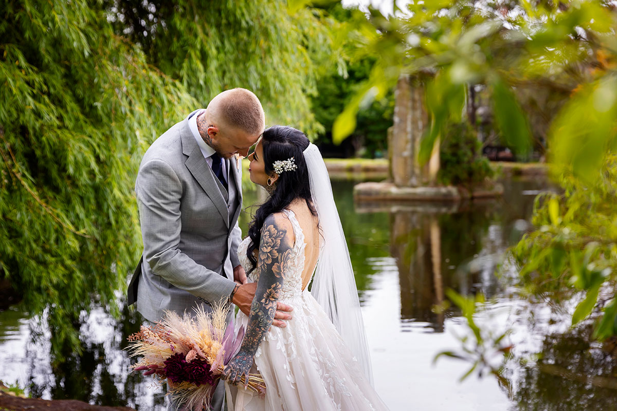 bride and groom portraits 