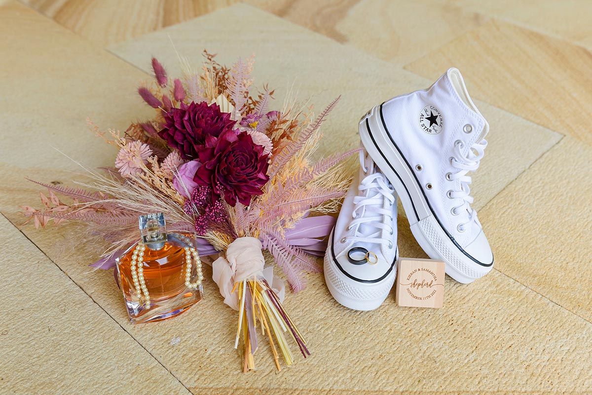 converse wedding shoes central coast wedding 