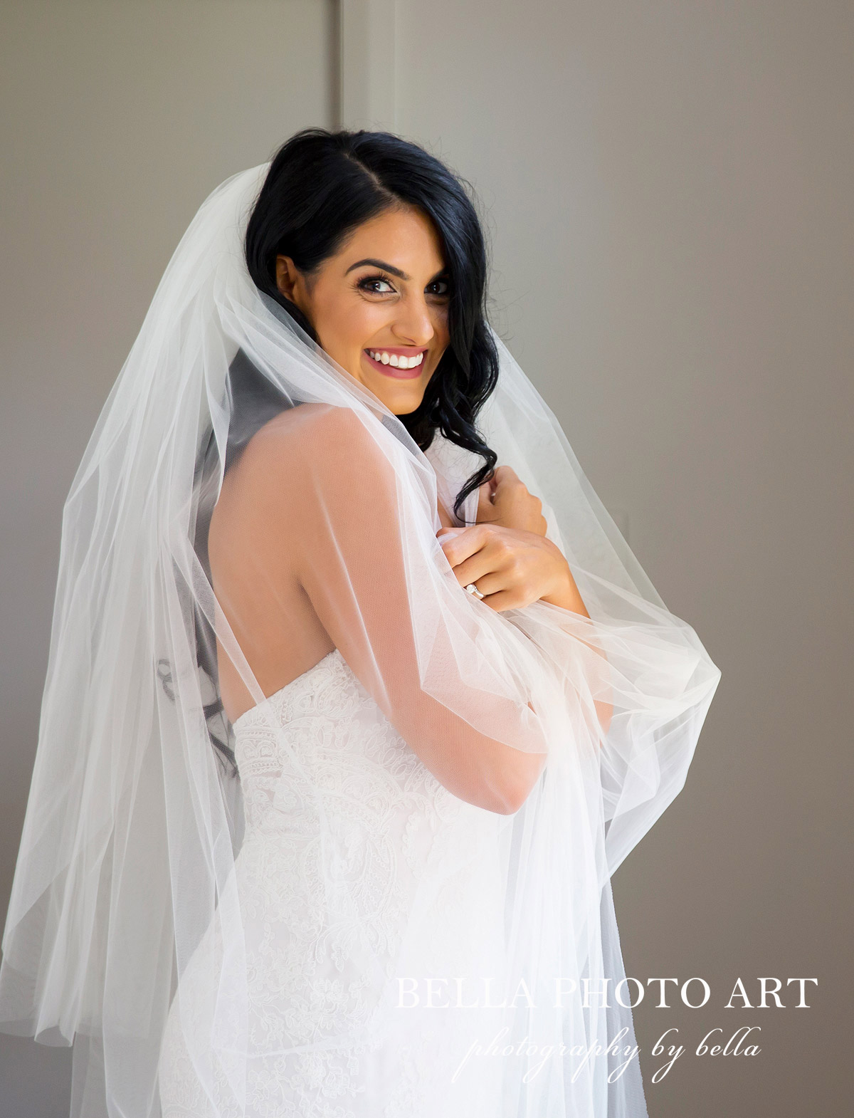 gorgeous bride maree in cabin 2 at glenworth valley 