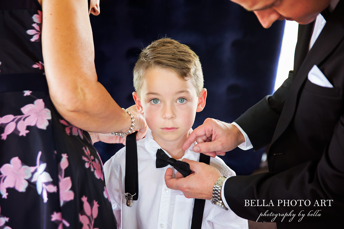 page boy getting ready glenworth valley wedding 