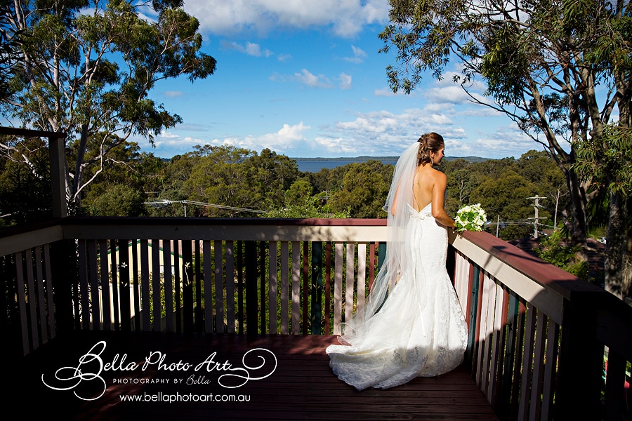 bride getting ready for her peterson house wedding in the hunter