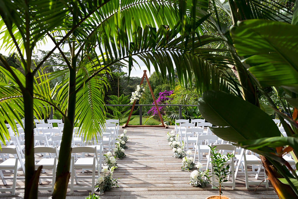 backyard wedding in terrigal ceremony on deck