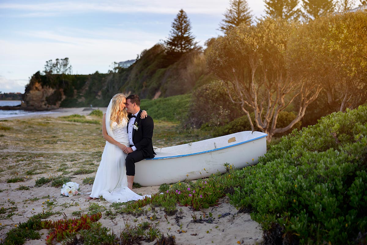 hargraves beach wedding photos